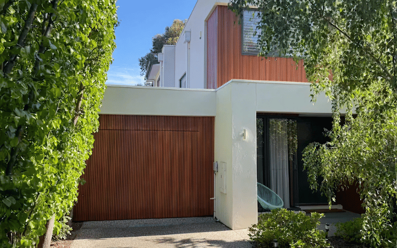 Exterior Painting Tips to Protect Bayside Homes from Melbourne’s Coastal Weather